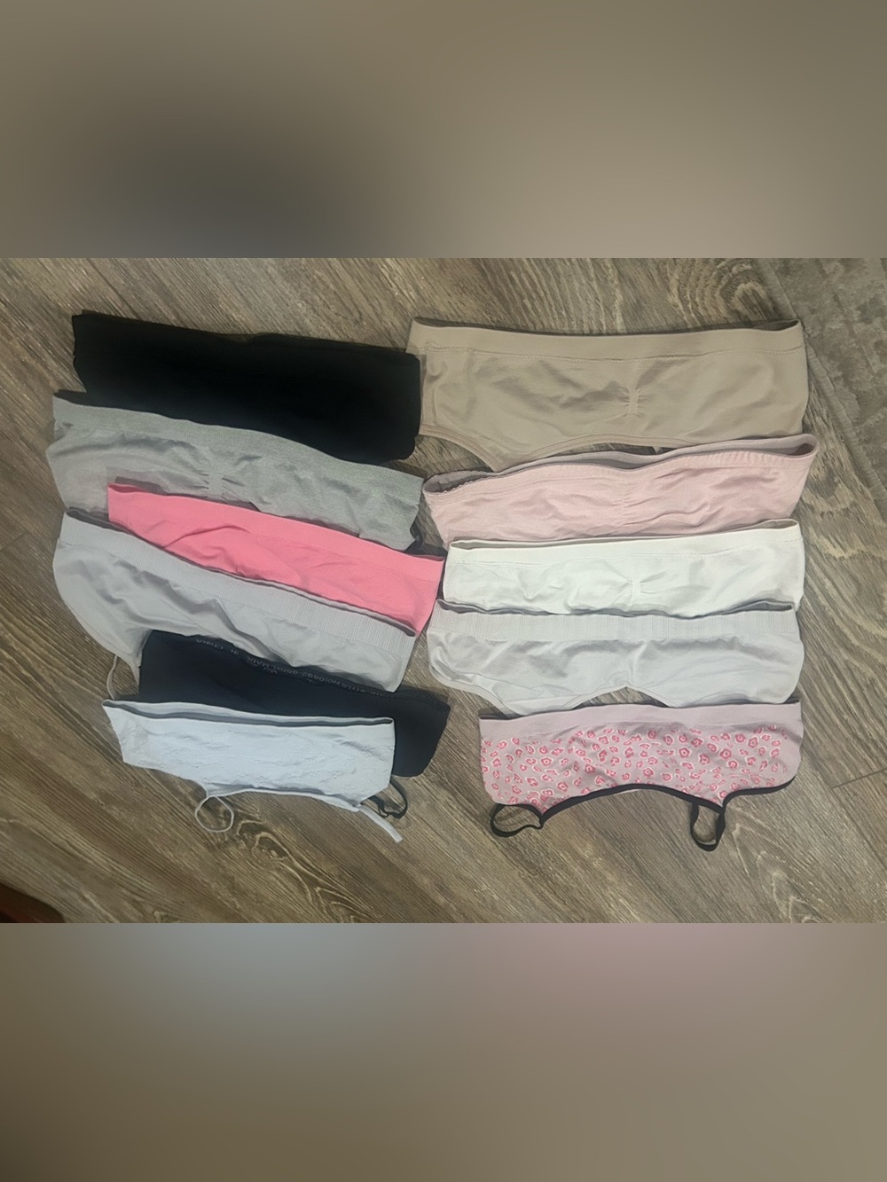 Girls Seamless braceletes size XL